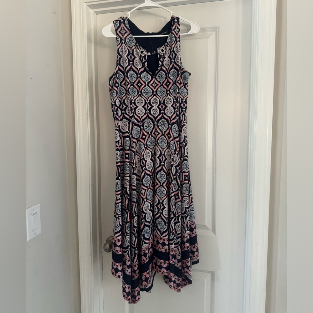 Sleeveless Navy and Pink Printed Midi Dress